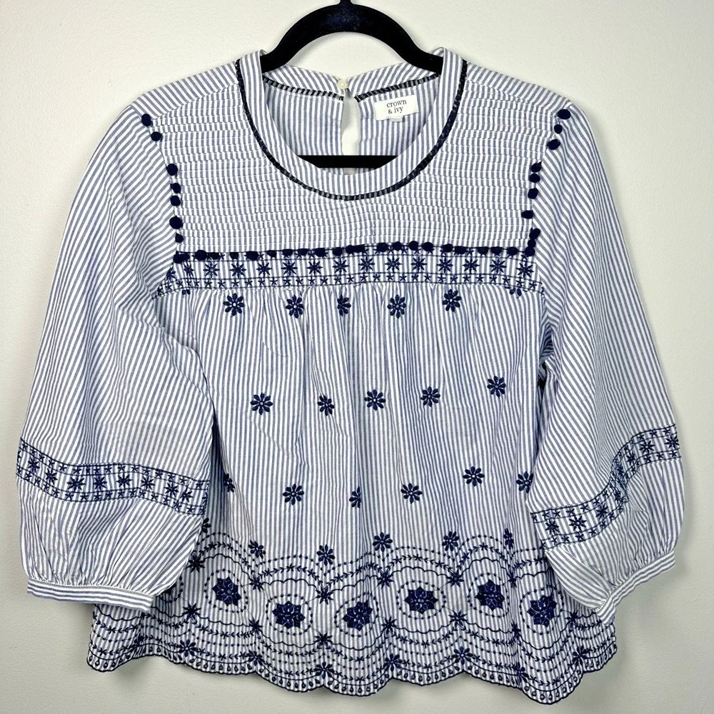 Crown & Ivy Large Womens Top Peasant 3/4 Sleeve Blue Stripe Embroidered Boho - Picture 2 of 16